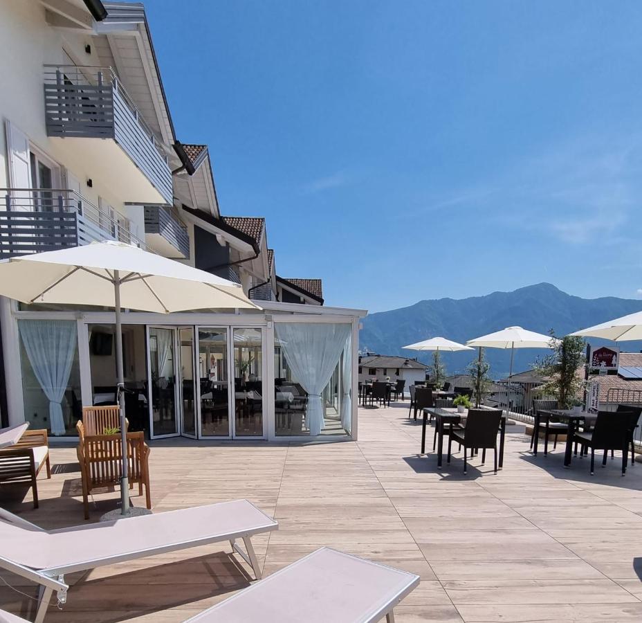 Hotel Da Remo Tenna Exterior photo